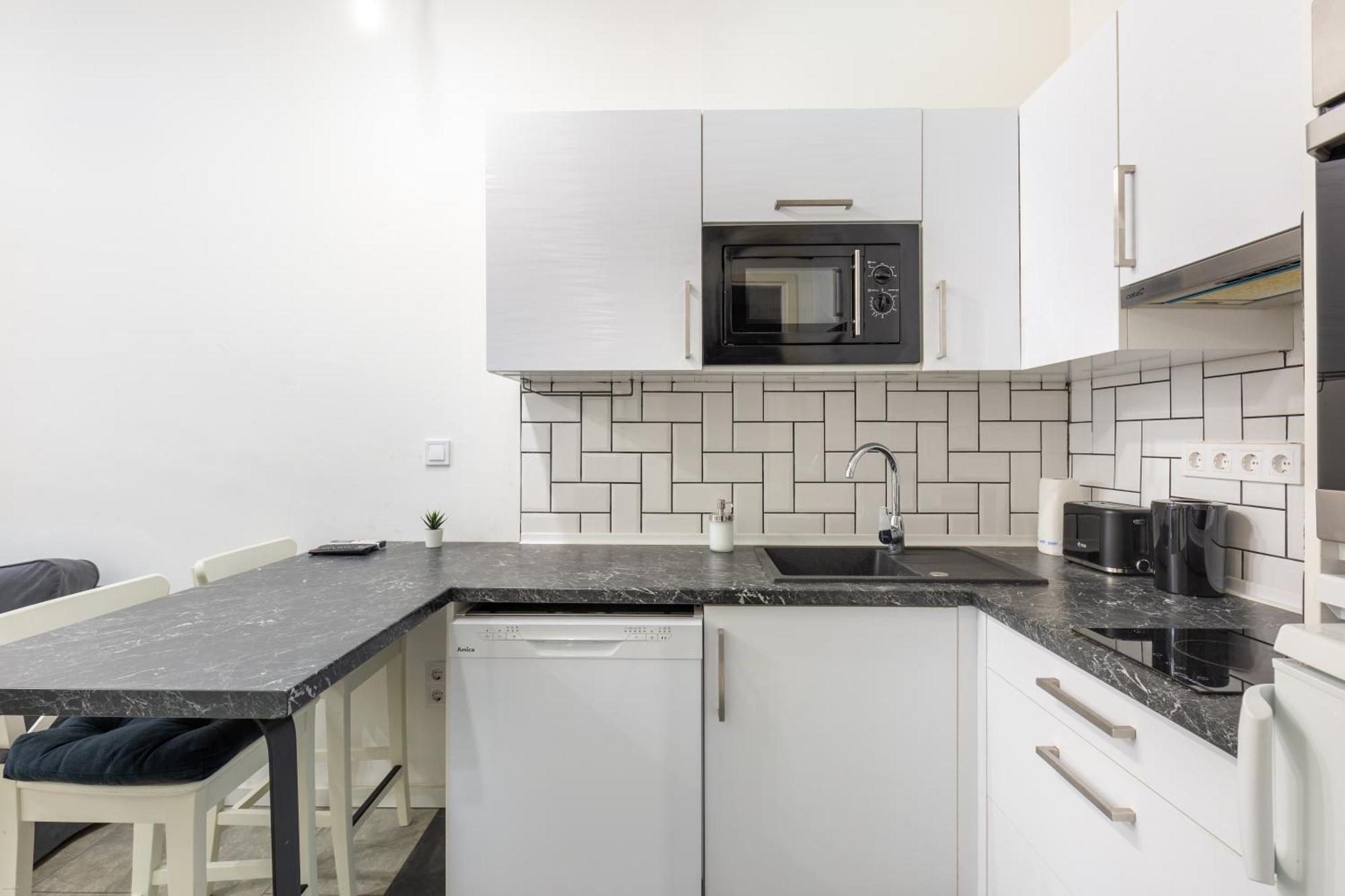 V60 Voeroesmarty Apartmán *